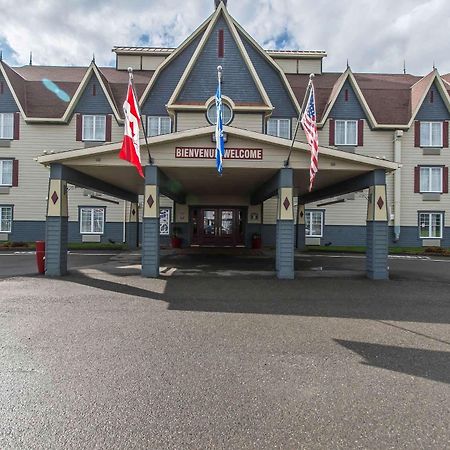 Quality Inn Rivière-du-Loup Екстериор снимка