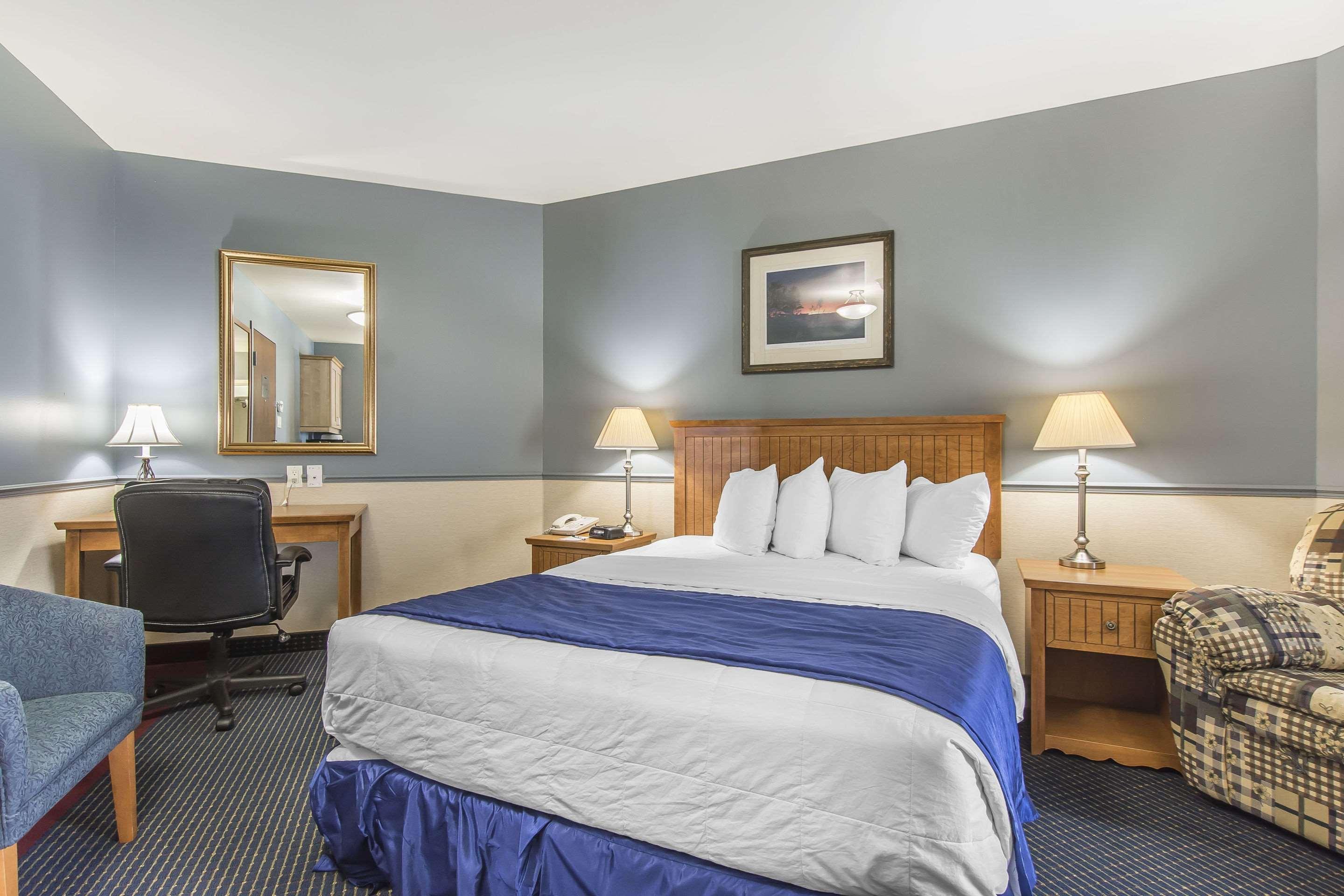 Quality Inn Rivière-du-Loup Екстериор снимка