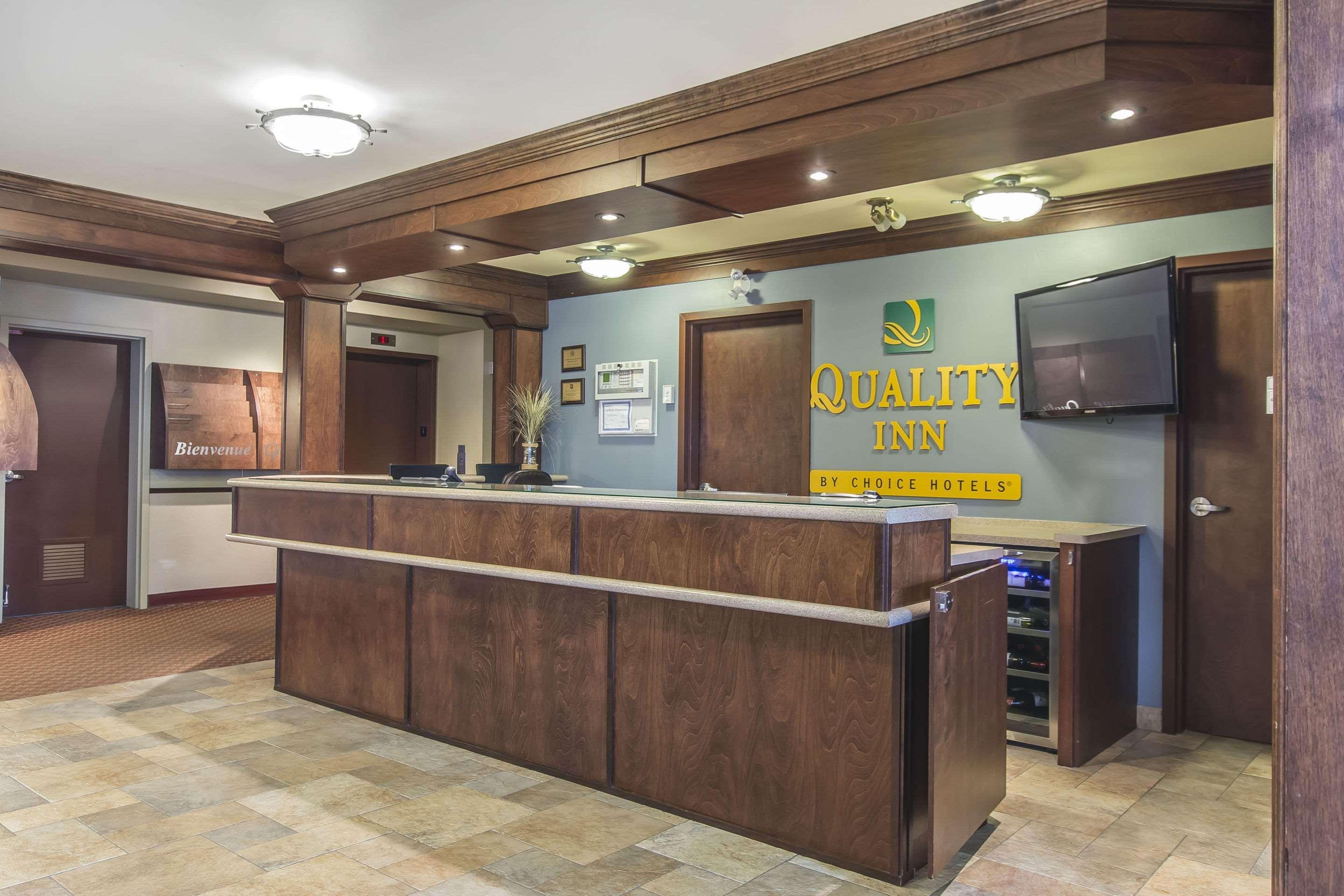 Quality Inn Rivière-du-Loup Екстериор снимка
