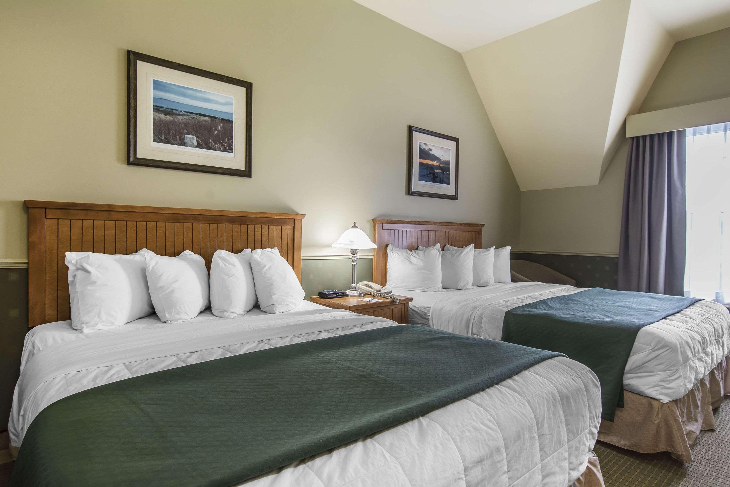 Quality Inn Rivière-du-Loup Екстериор снимка