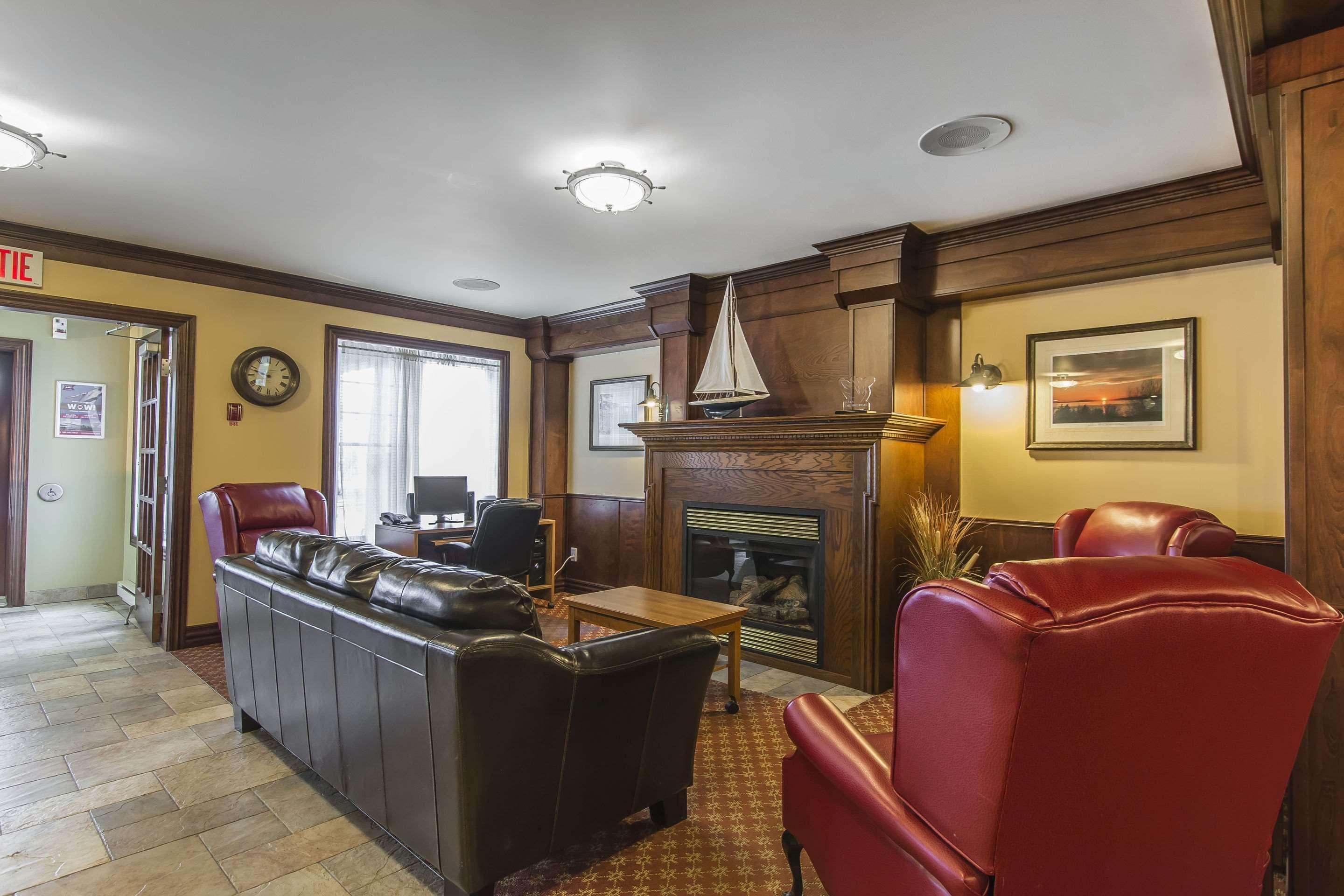Quality Inn Rivière-du-Loup Екстериор снимка