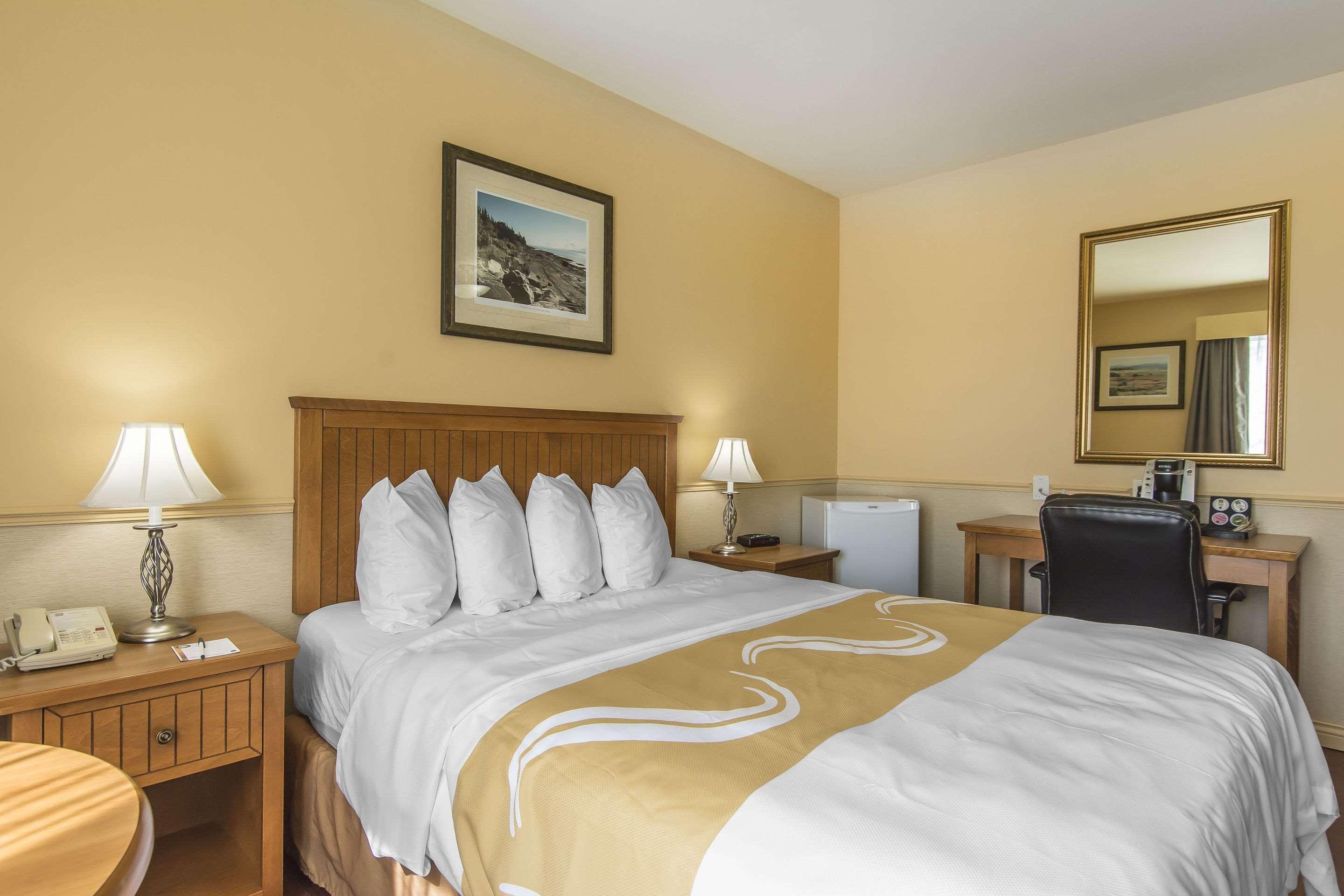 Quality Inn Rivière-du-Loup Екстериор снимка