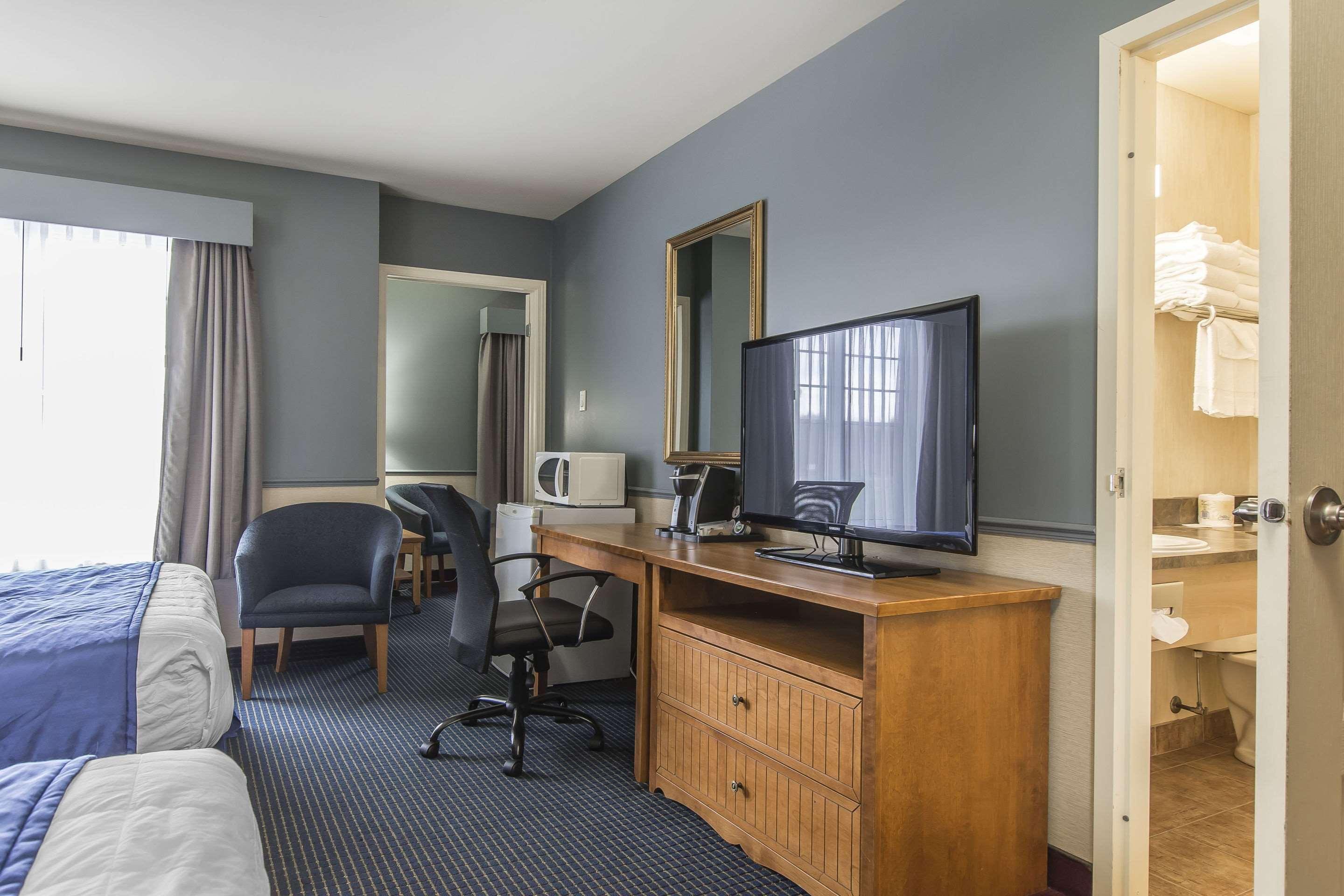 Quality Inn Rivière-du-Loup Екстериор снимка