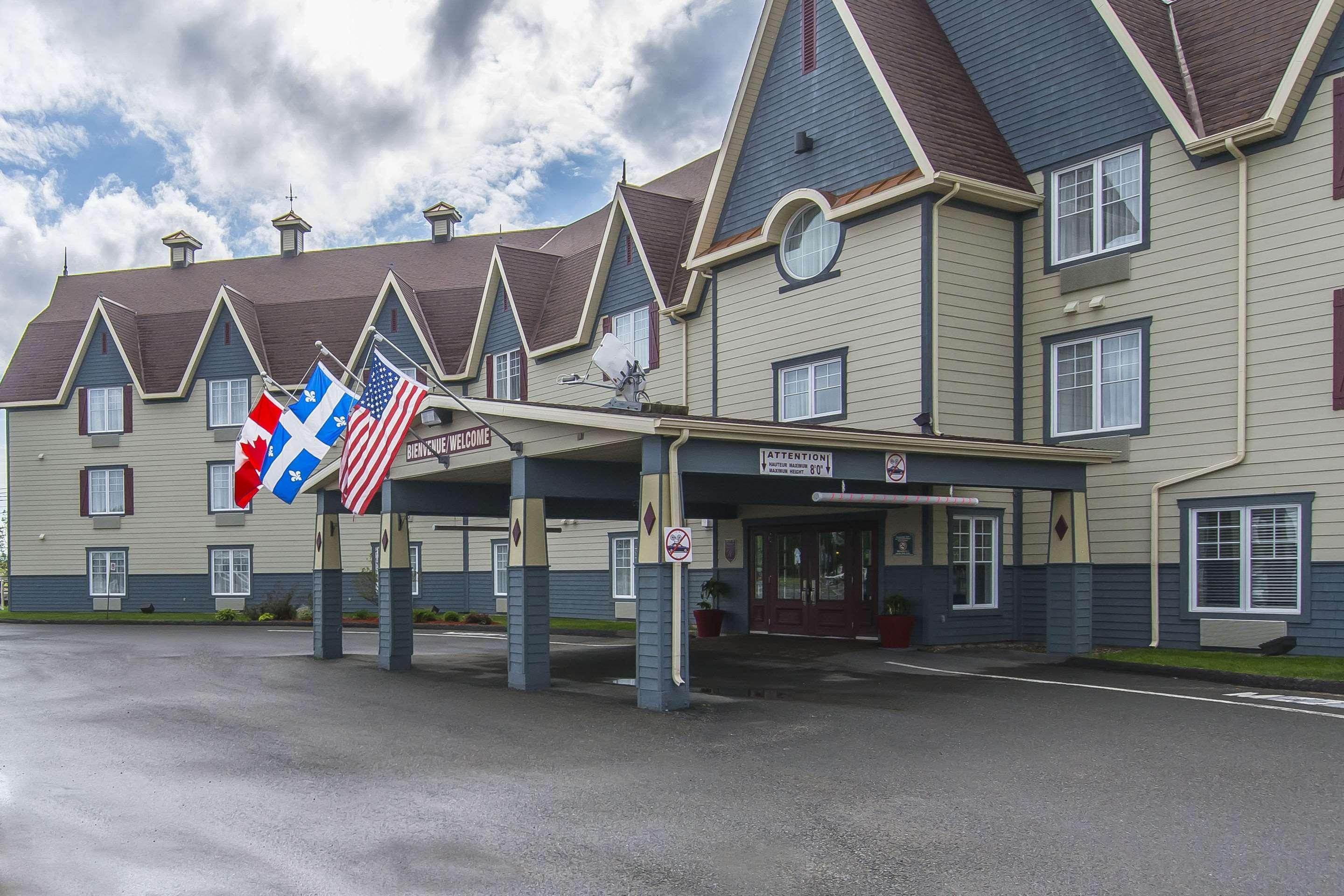 Quality Inn Rivière-du-Loup Екстериор снимка