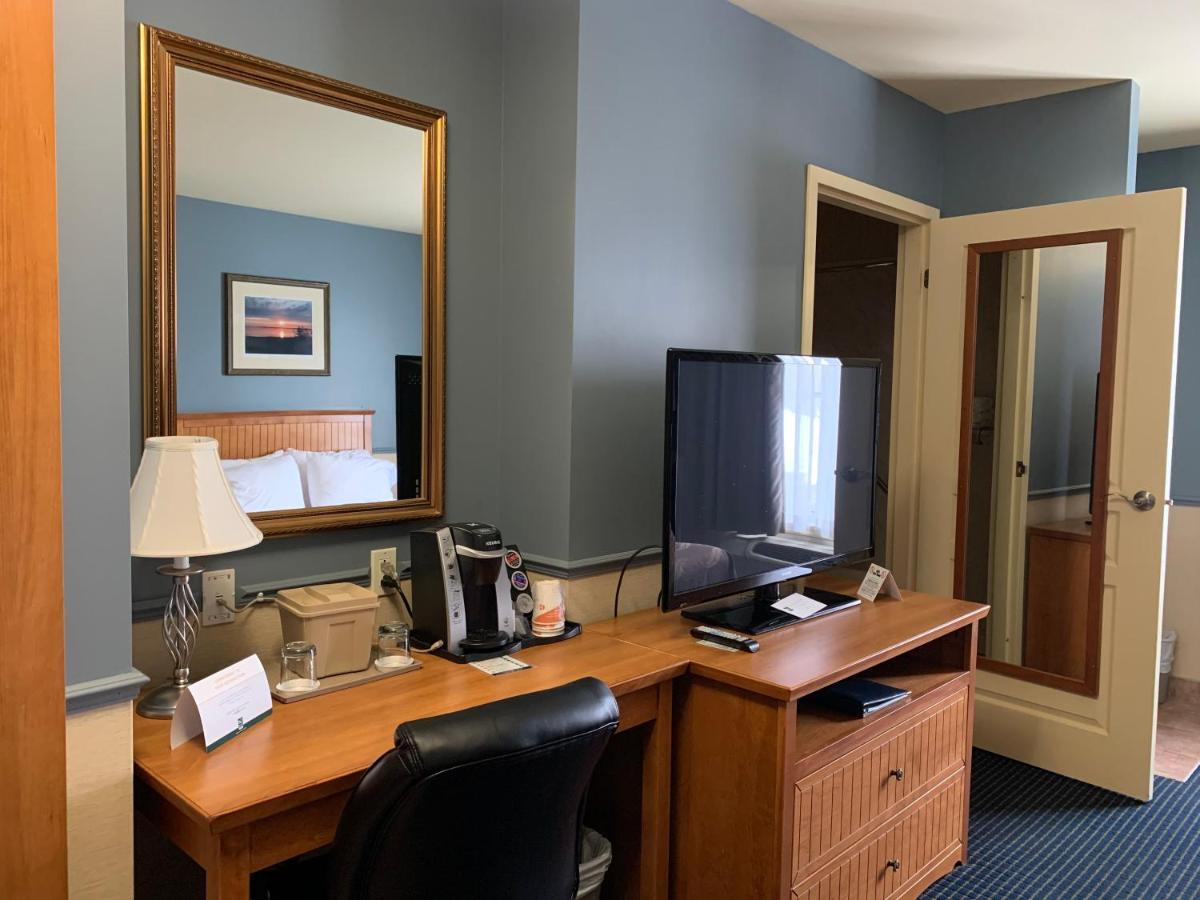 Quality Inn Rivière-du-Loup Екстериор снимка